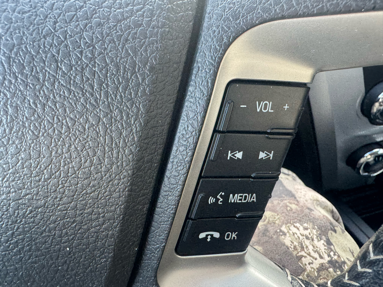 Ford Fusion I4 SE 2011