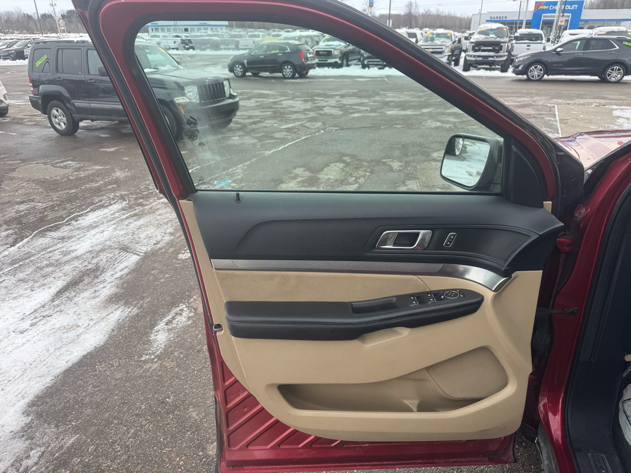 Ford Explorer Base 4WD 2016