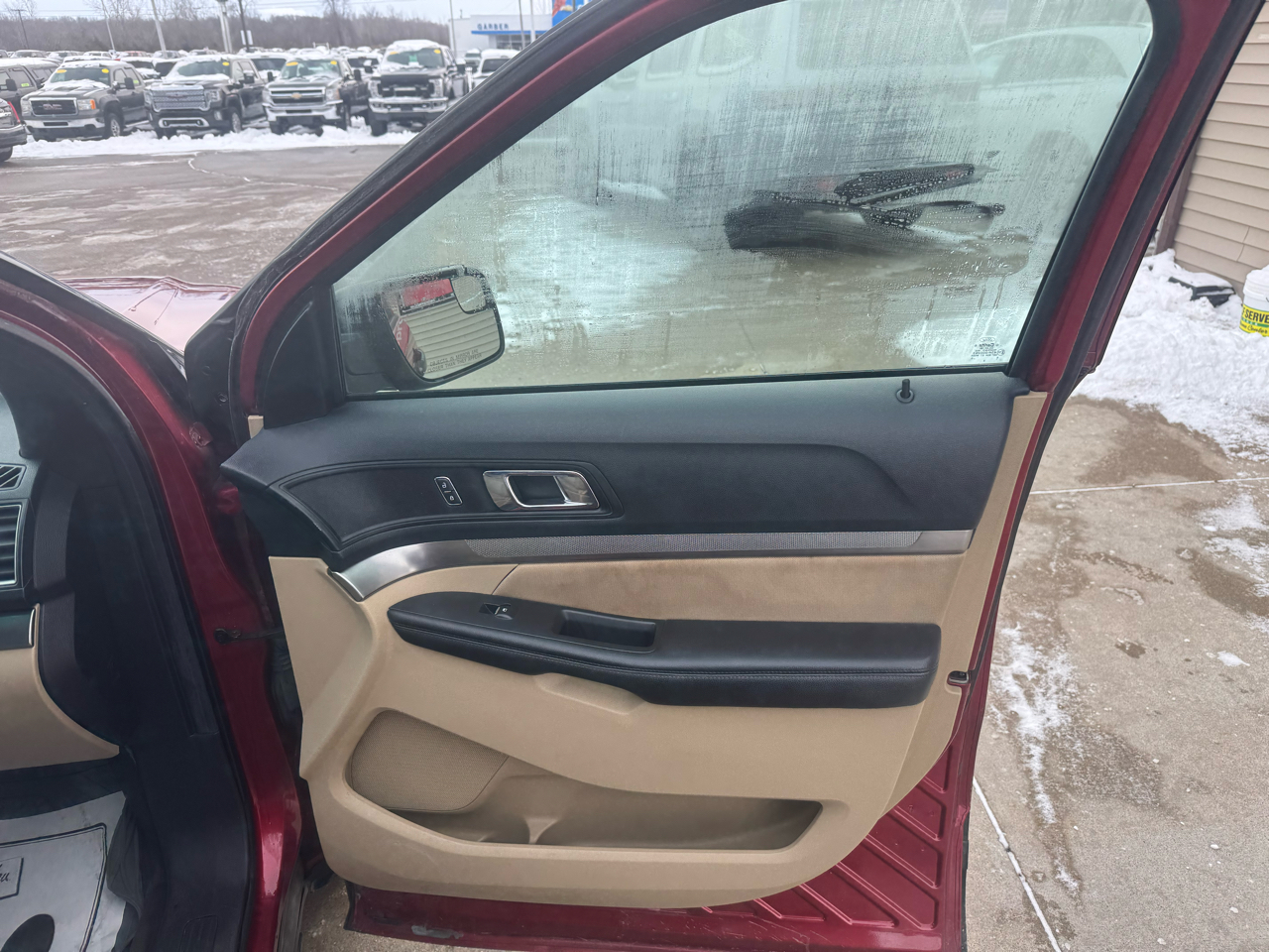 Ford Explorer Base 4WD 2016