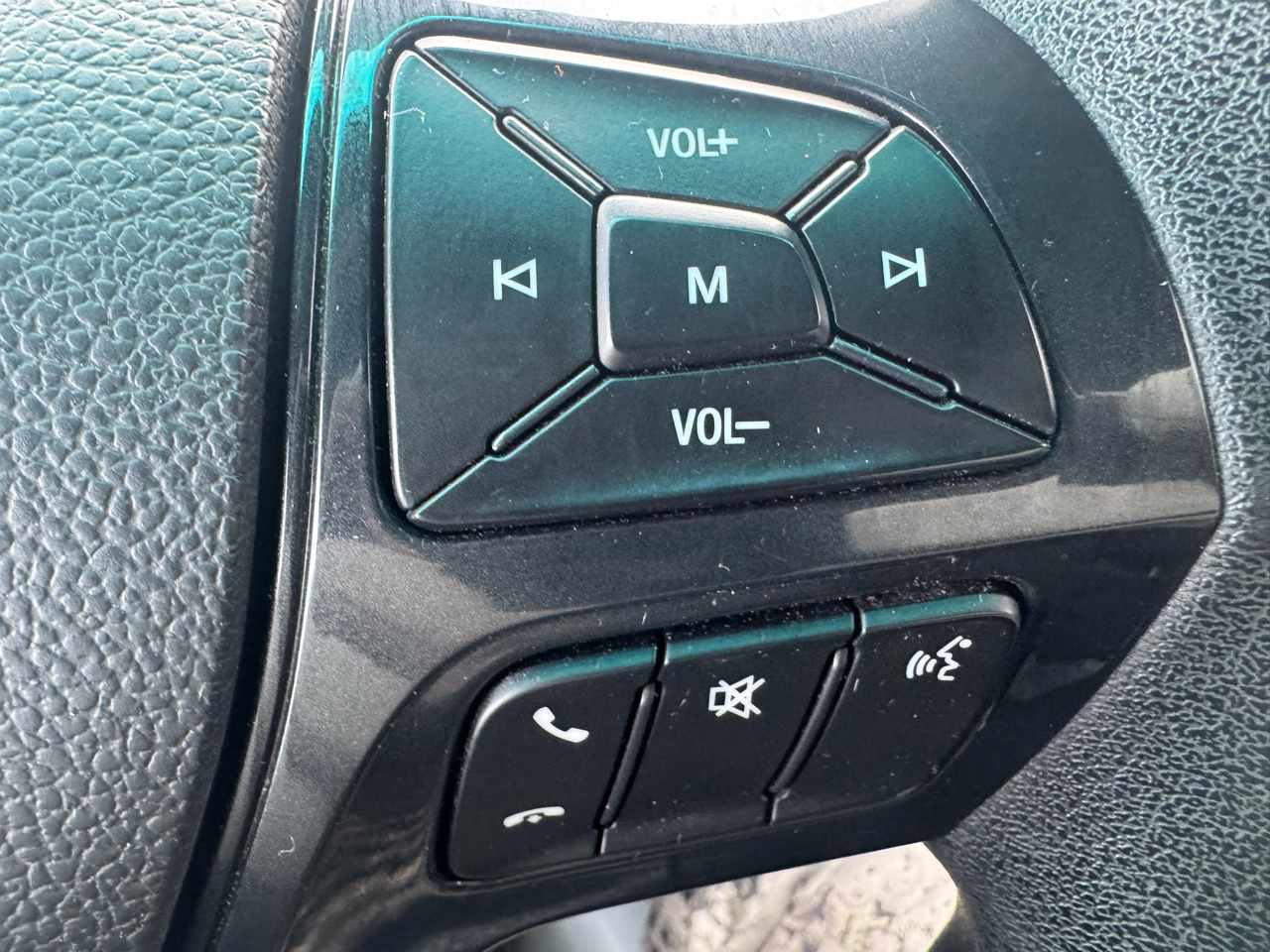 Ford Explorer Base 4WD 2016