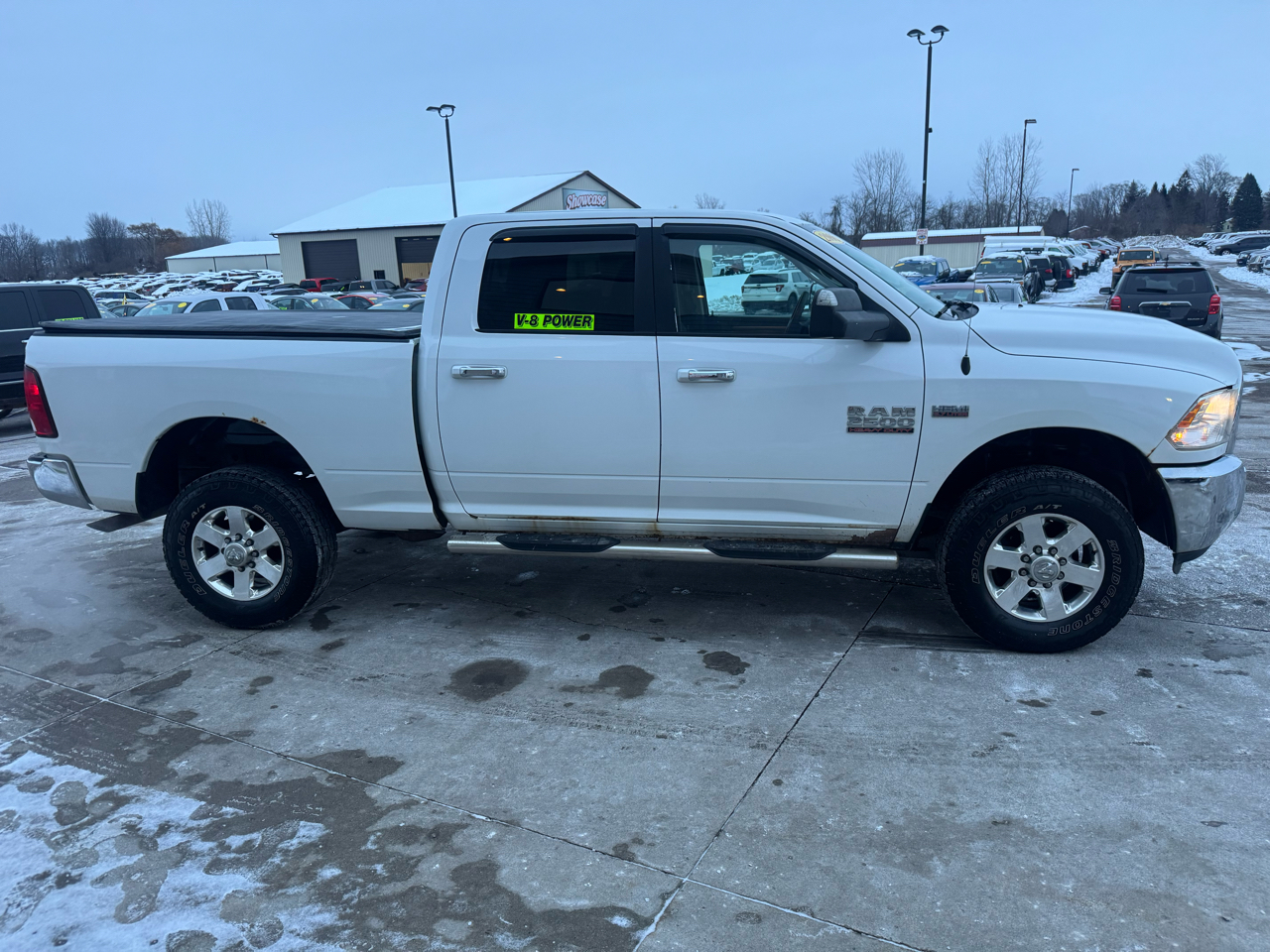 RAM 2500 SLT Crew Cab SWB 4WD 2016