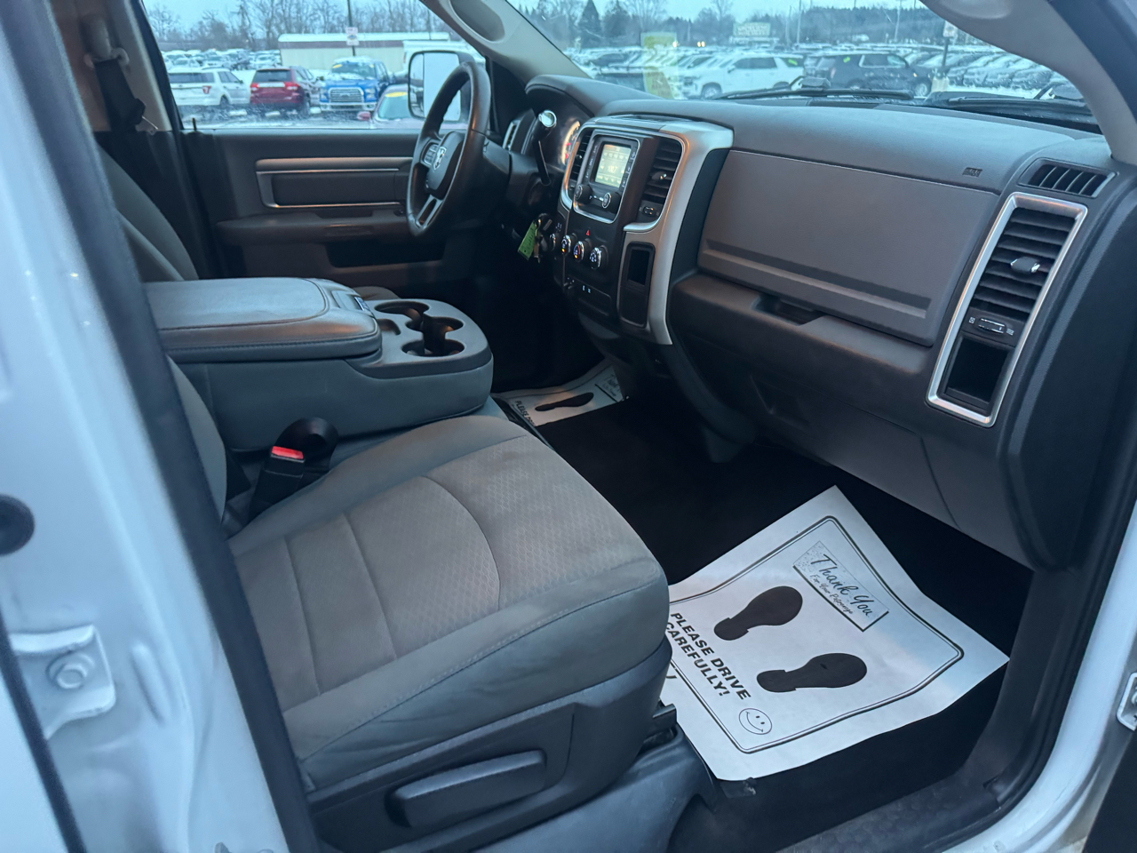 RAM 2500 SLT Crew Cab SWB 4WD 2016