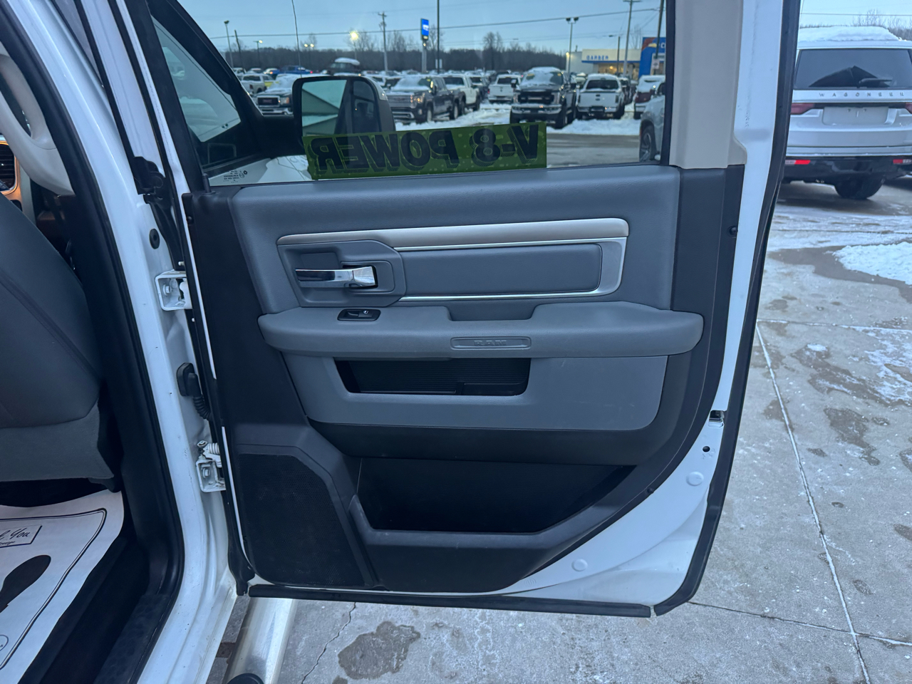 RAM 2500 SLT Crew Cab SWB 4WD 2016