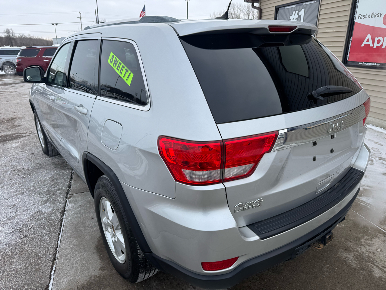 Jeep Grand Cherokee Laredo 4WD 2011