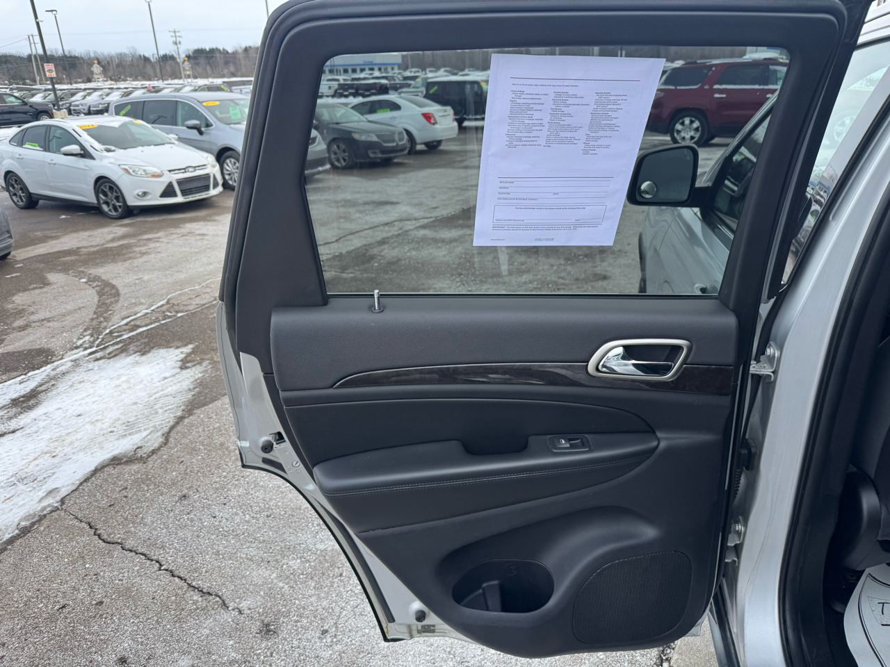 Jeep Grand Cherokee Laredo 4WD 2011