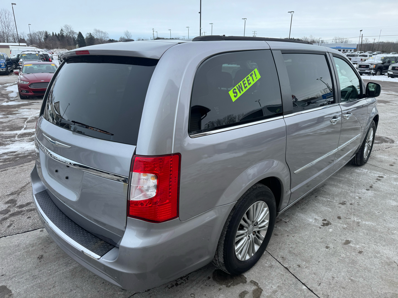 Chrysler Town & Country Touring-L 2015