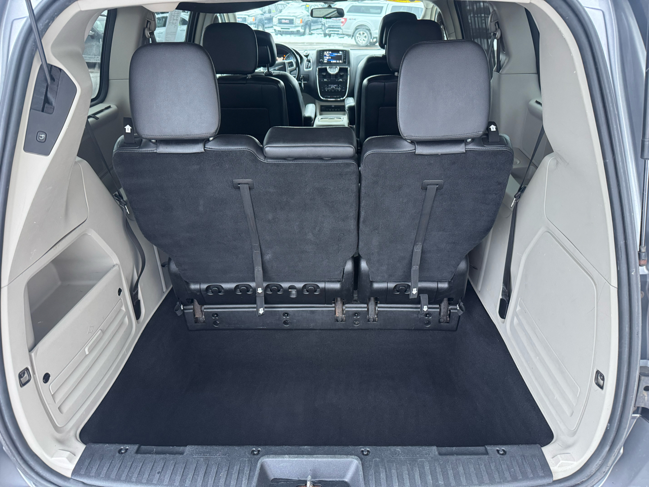 Chrysler Town & Country Touring-L 2015