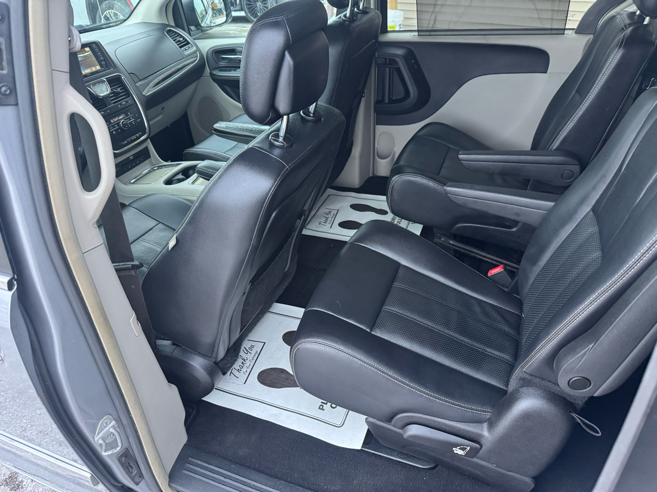 Chrysler Town & Country Touring-L 2015