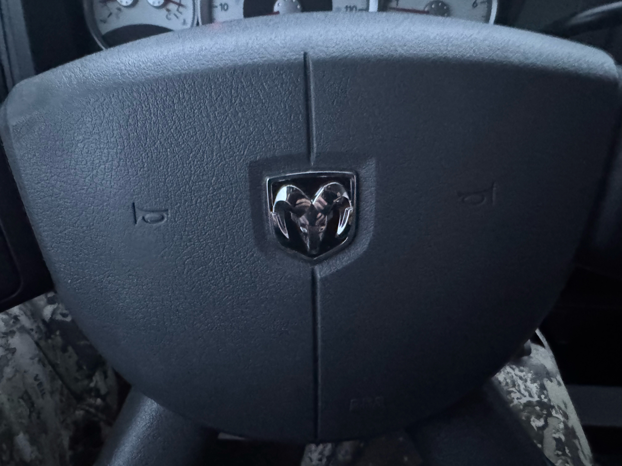 Dodge Dakota SLT Quad Cab 2WD 2006