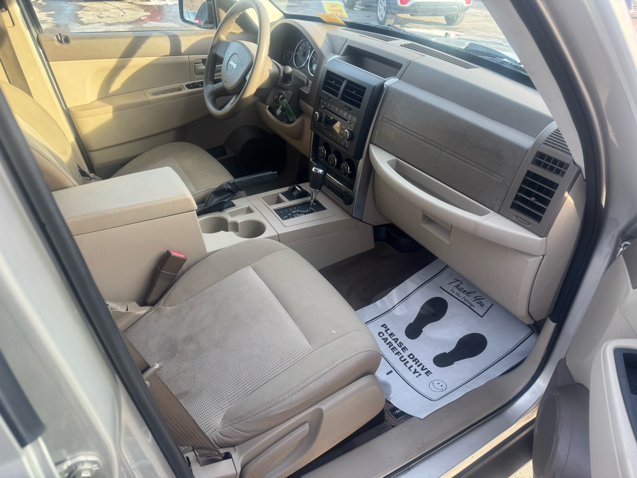 Jeep Liberty Sport 4WD 2008