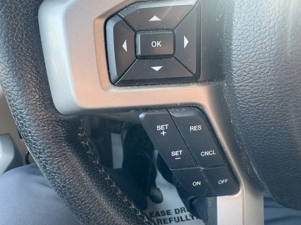 Ford F-150 XL SuperCrew 5.5-ft. Bed 4WD 2015