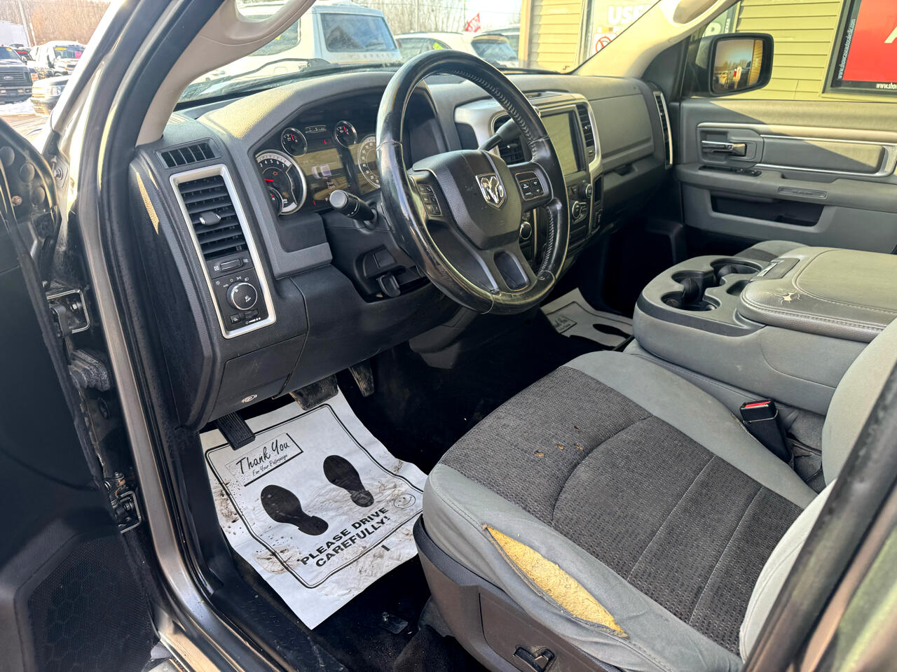 RAM 1500 SLT Crew Cab SWB 4WD 2013