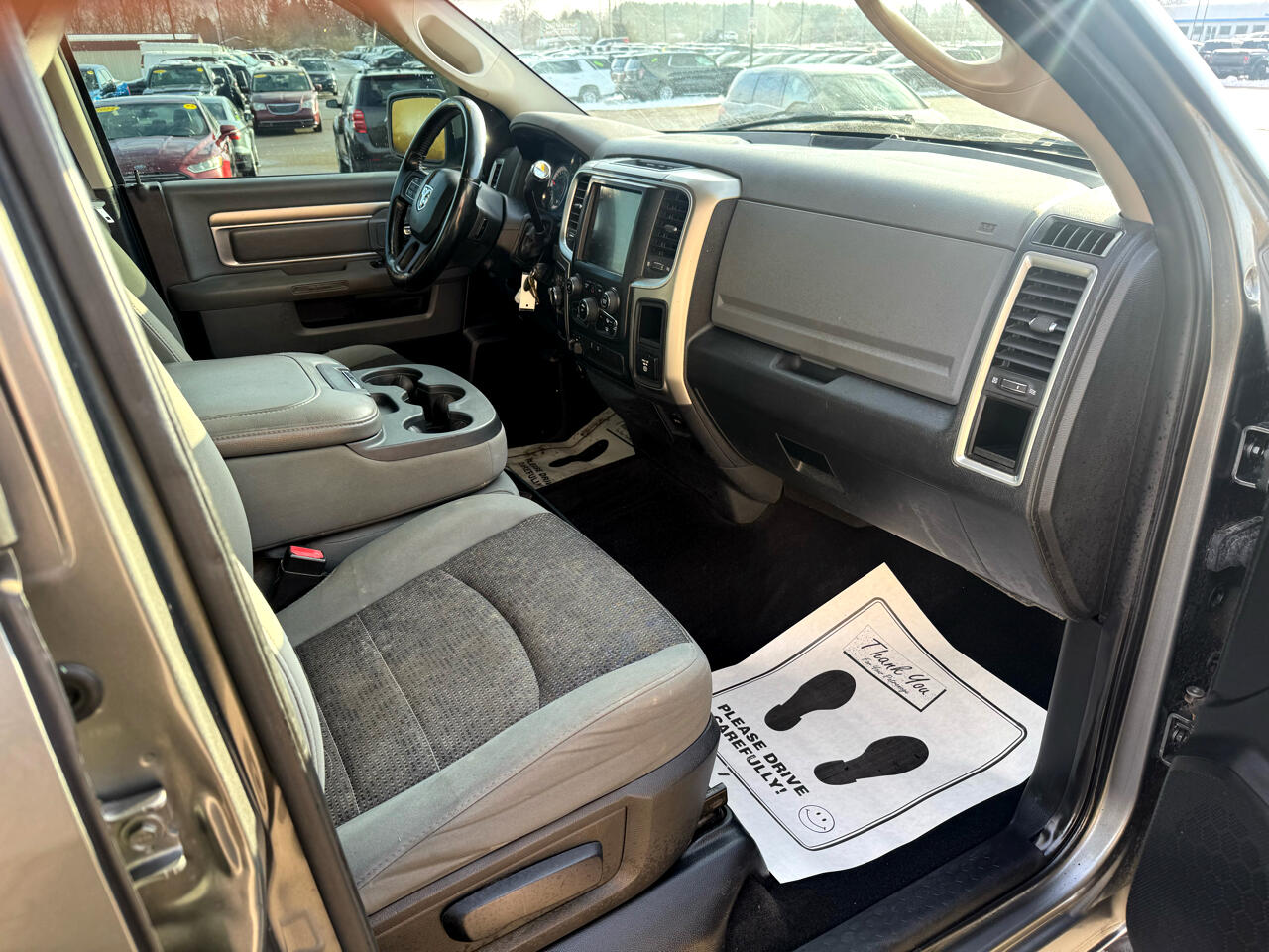 RAM 1500 SLT Crew Cab SWB 4WD 2013