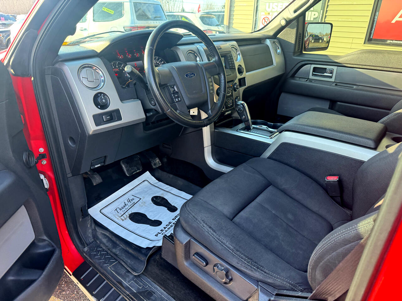 Ford F-150 SuperCrew 4WD 2014