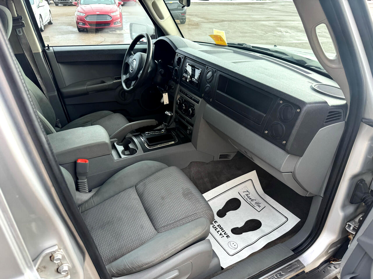 Jeep Commander Sport 4WD 2007