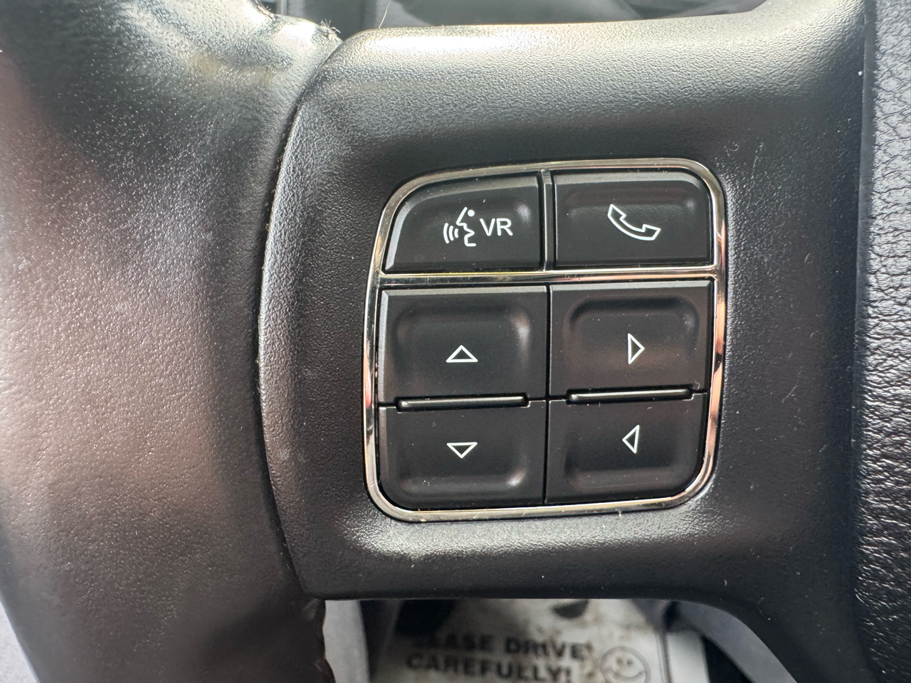 RAM 1500 Sport Crew Cab SWB 4WD 2015