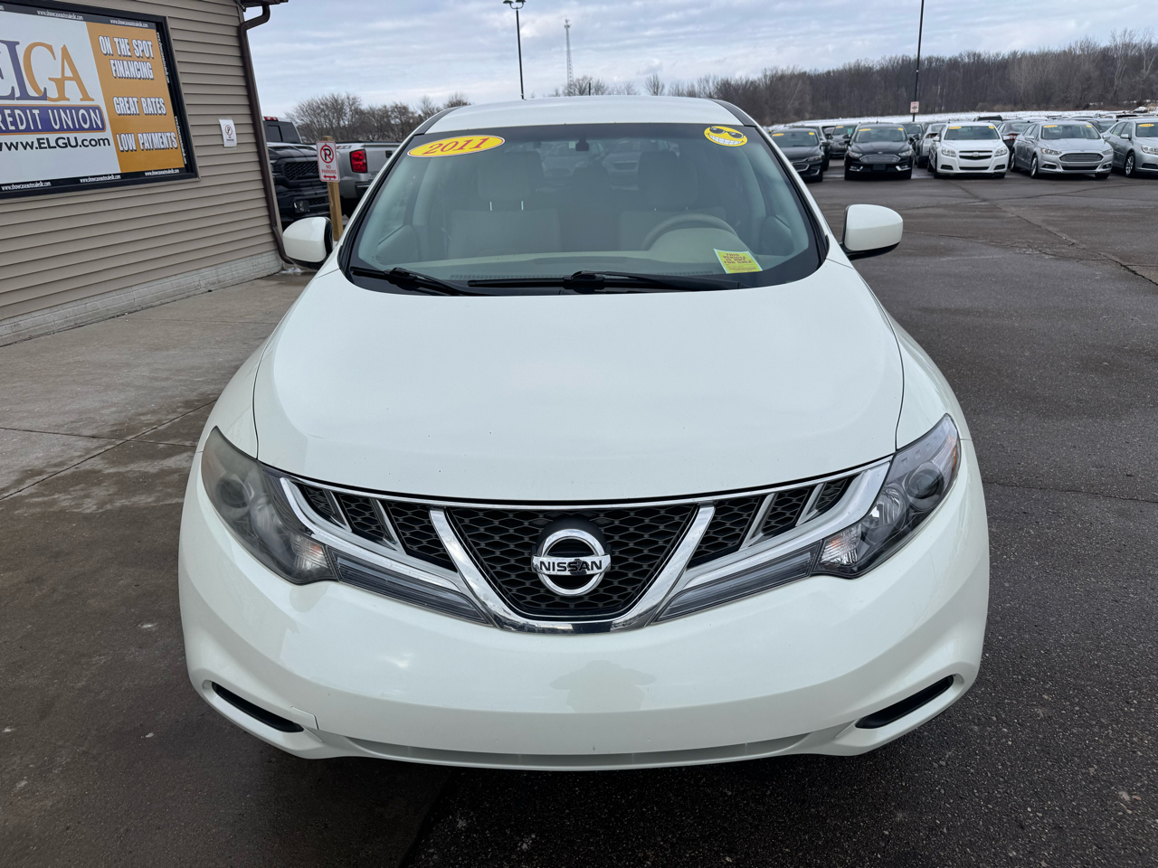 Nissan Murano S AWD 2011