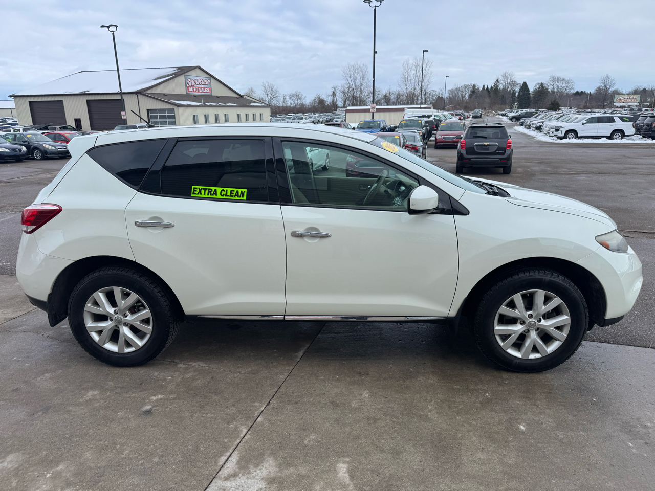Nissan Murano S AWD 2011