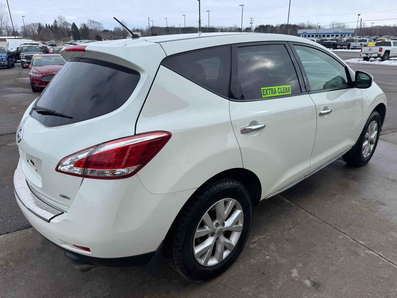 Nissan Murano S AWD 2011