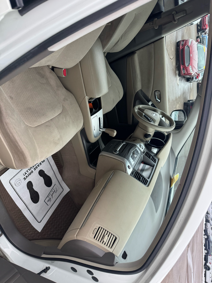 Nissan Murano S AWD 2011