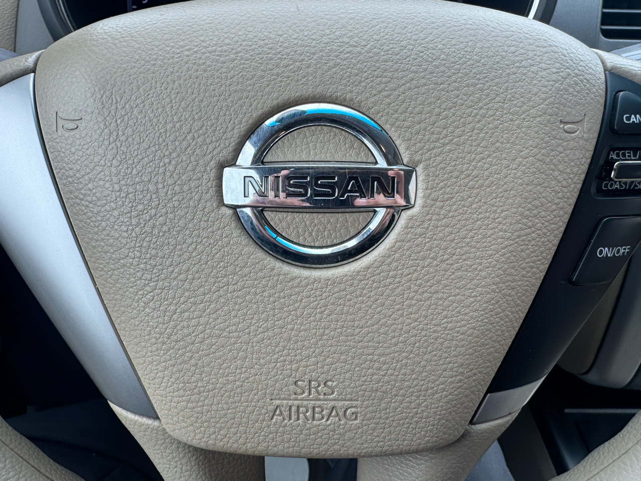 Nissan Murano S AWD 2011
