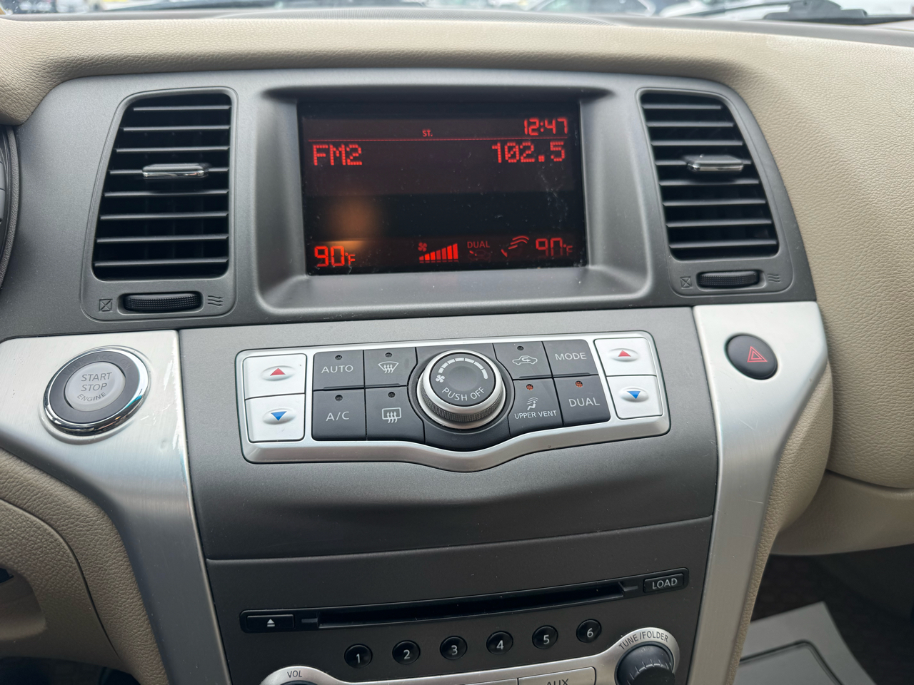 Nissan Murano S AWD 2011