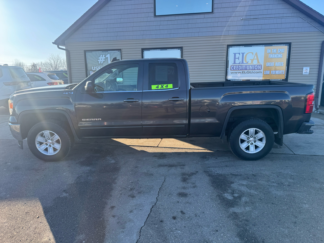 GMC Sierra 1500 SLE Double Cab 4WD 2015