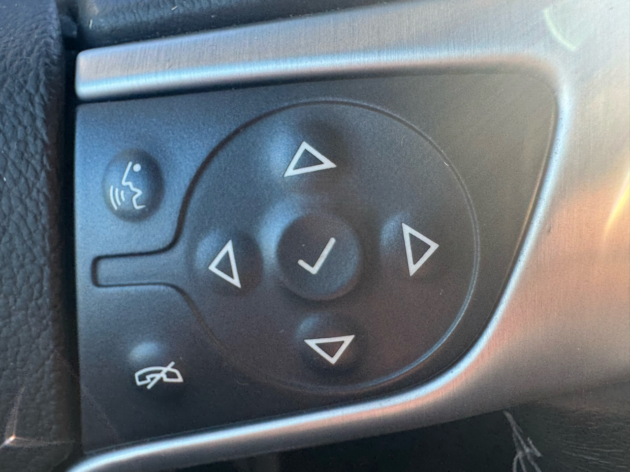 GMC Sierra 1500 SLE Double Cab 4WD 2015