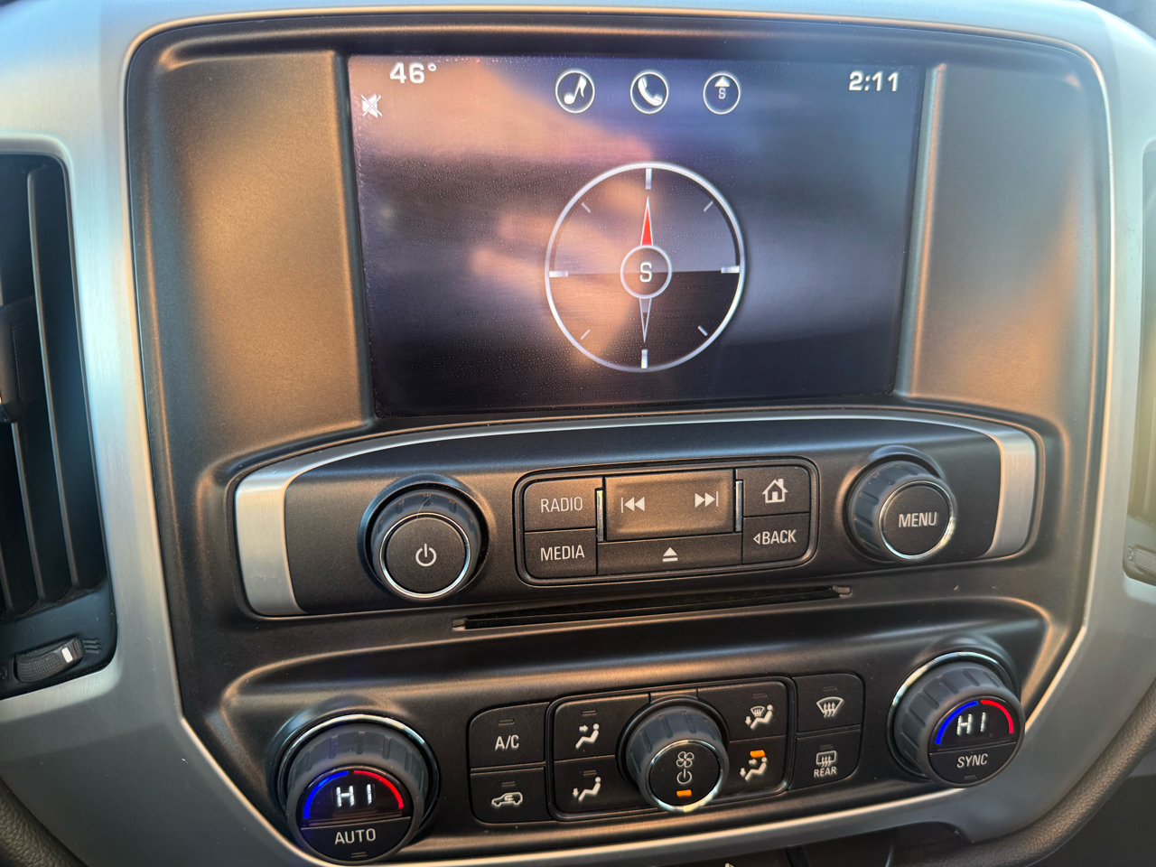 GMC Sierra 1500 SLE Double Cab 4WD 2015