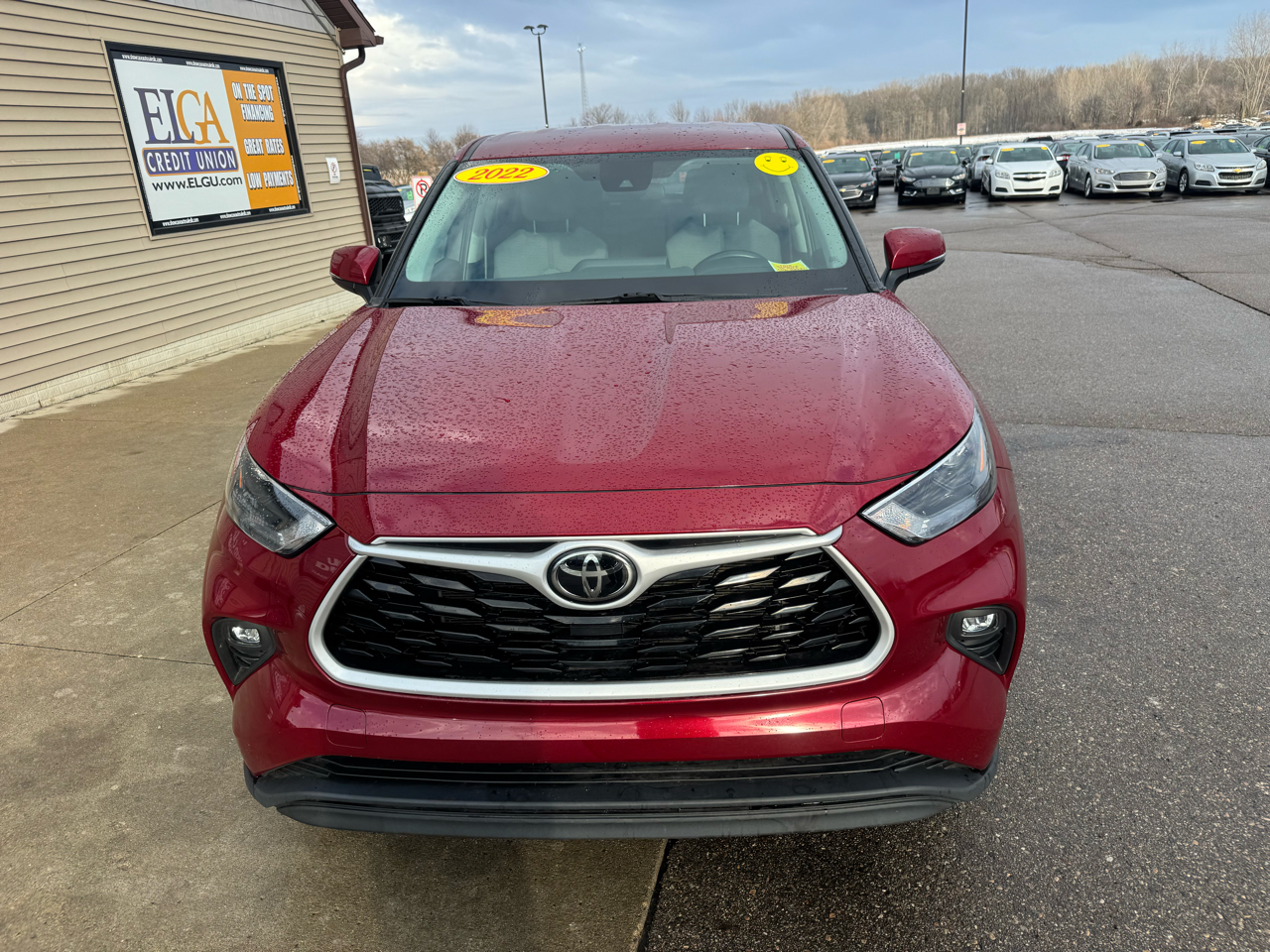 Toyota Highlander LE AWD V6 2022