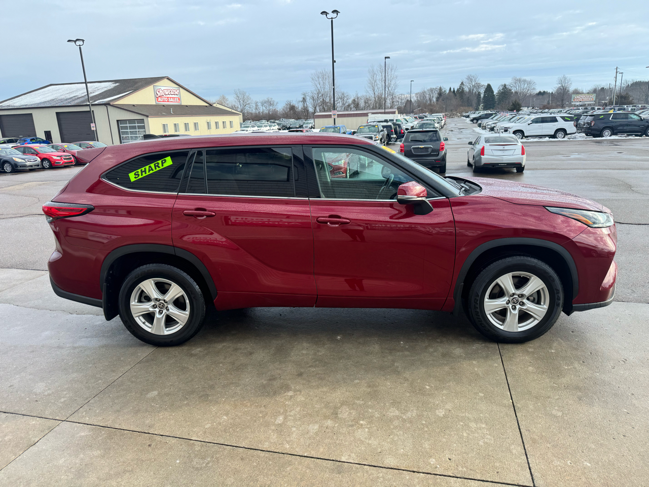 Toyota Highlander LE AWD V6 2022