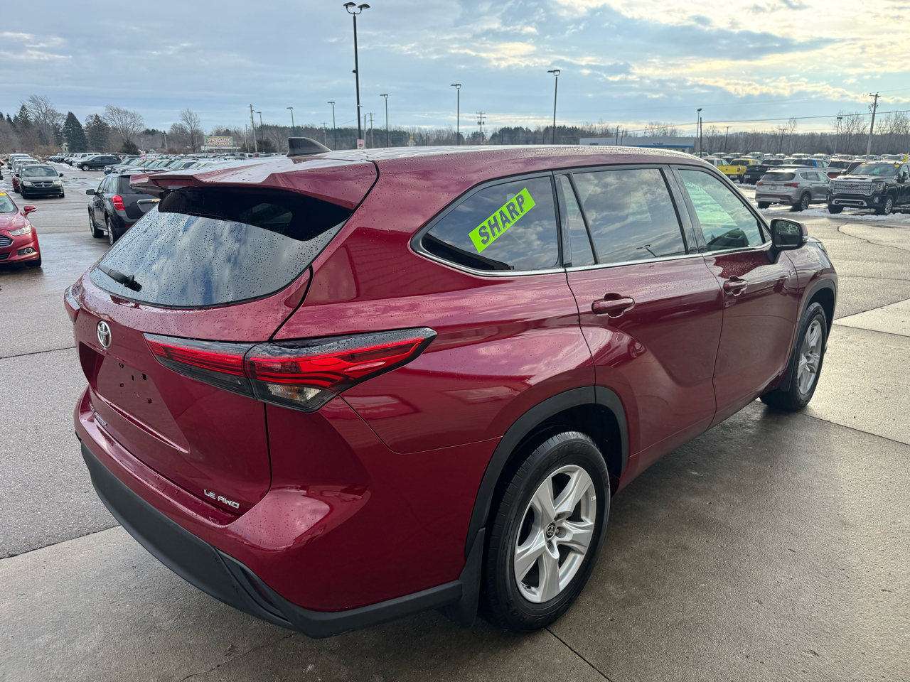 Toyota Highlander LE AWD V6 2022