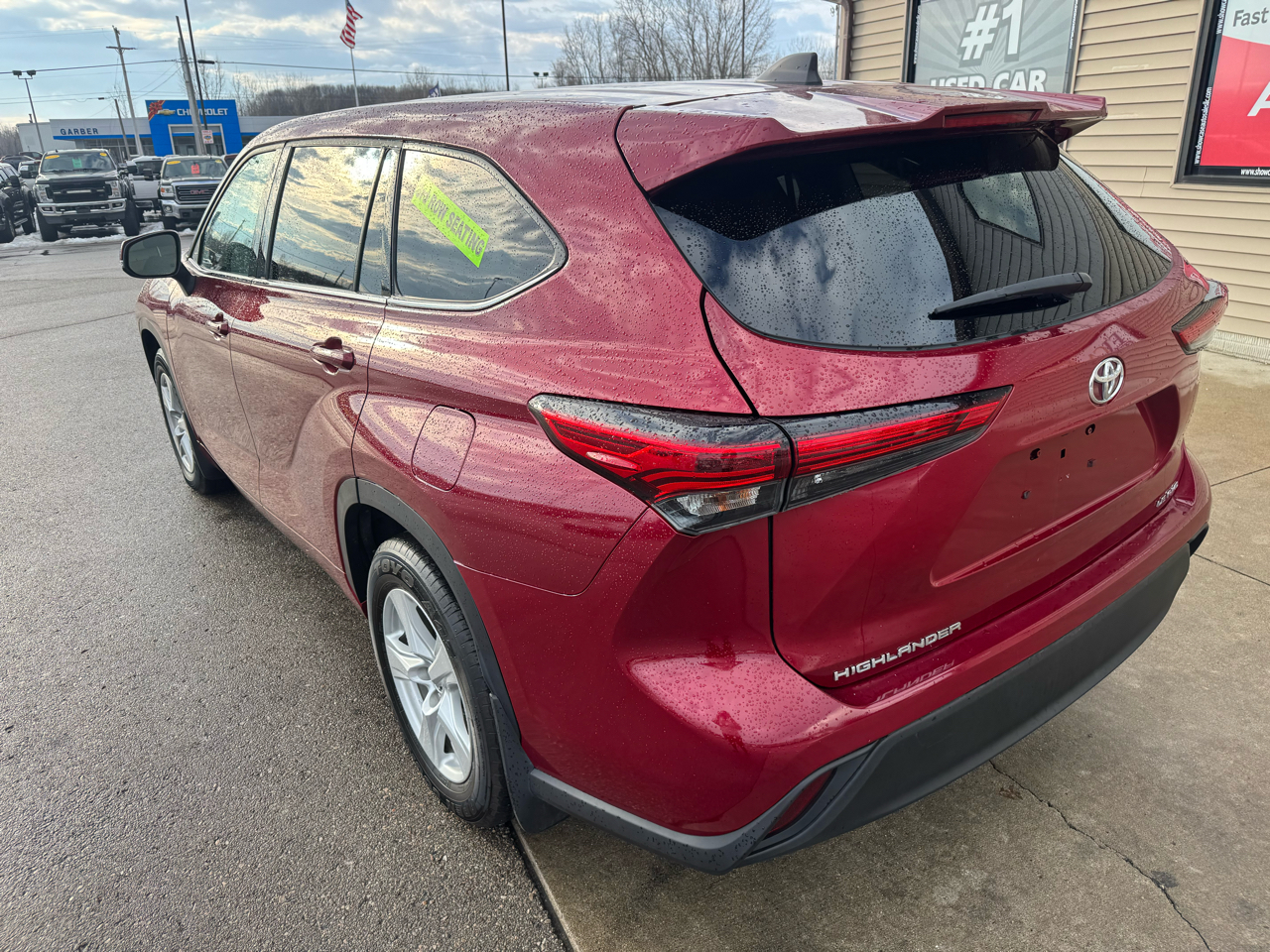 Toyota Highlander LE AWD V6 2022