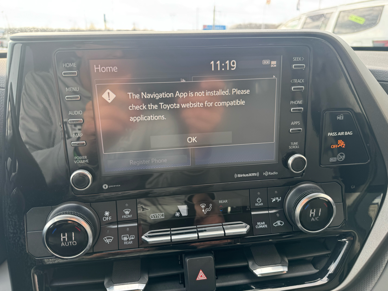 Toyota Highlander LE AWD V6 2022