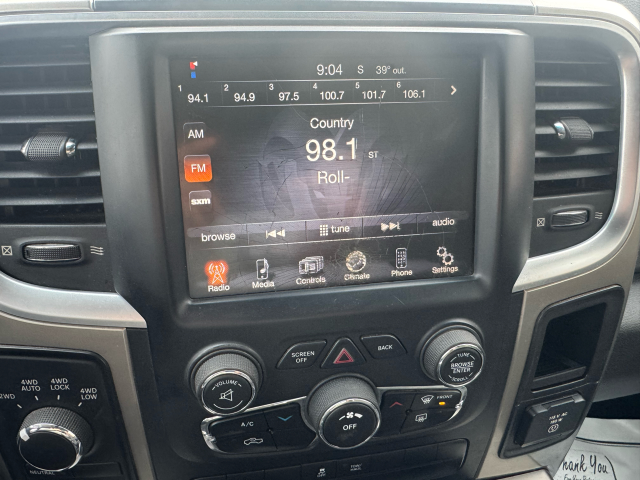 RAM 1500 SLT Crew Cab SWB 4WD 2013