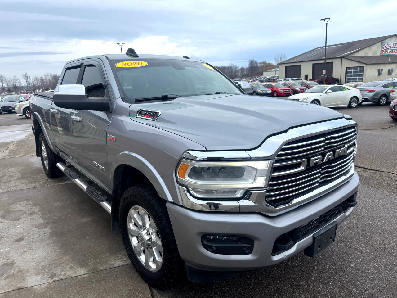 RAM 2500 Laramie Crew Cab SWB 4WD 2020