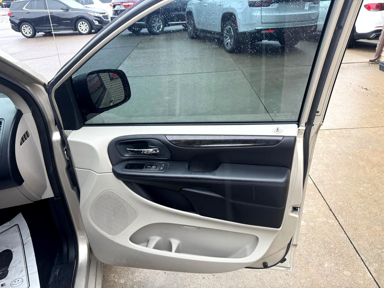 Dodge Grand Caravan SXT 2014