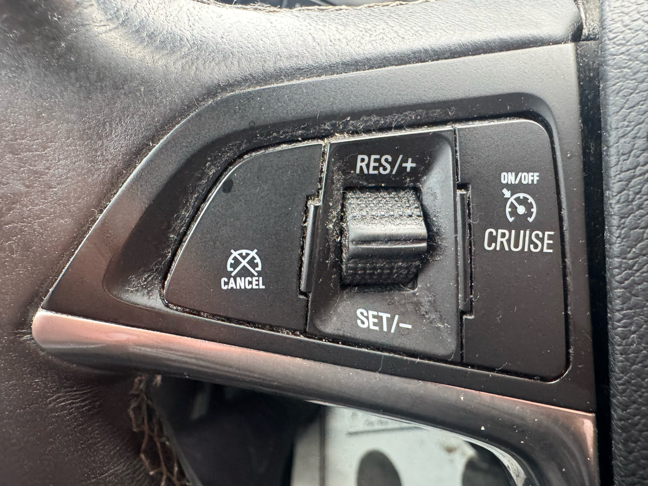 Buick Encore Base FWD 2015