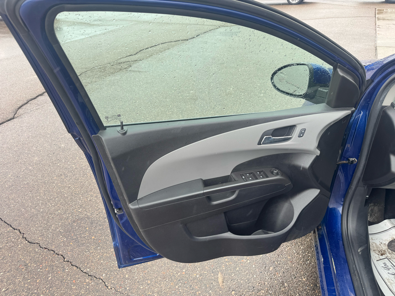 Chevrolet Sonic LT Auto 5-Door 2014