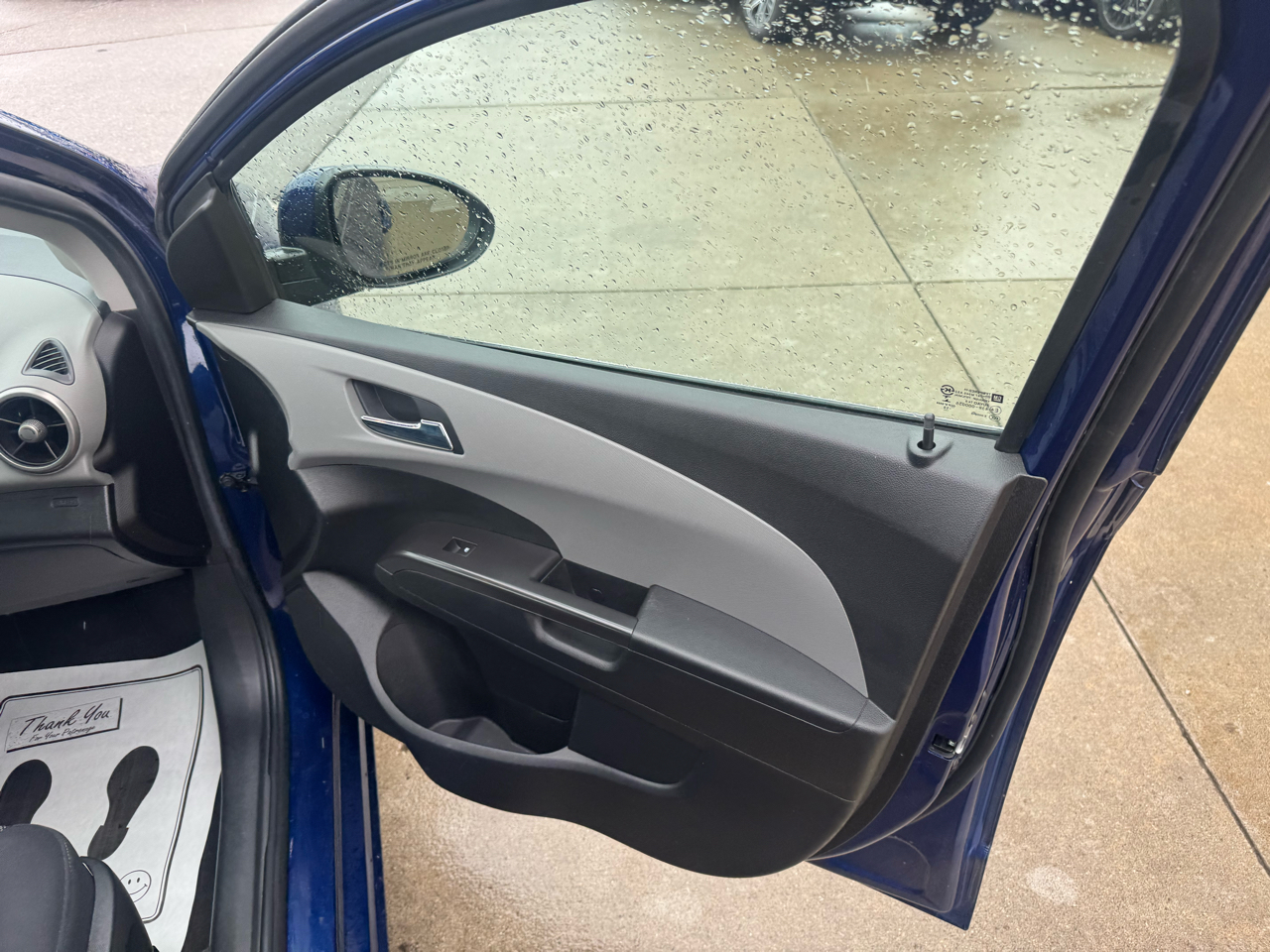 Chevrolet Sonic LT Auto 5-Door 2014