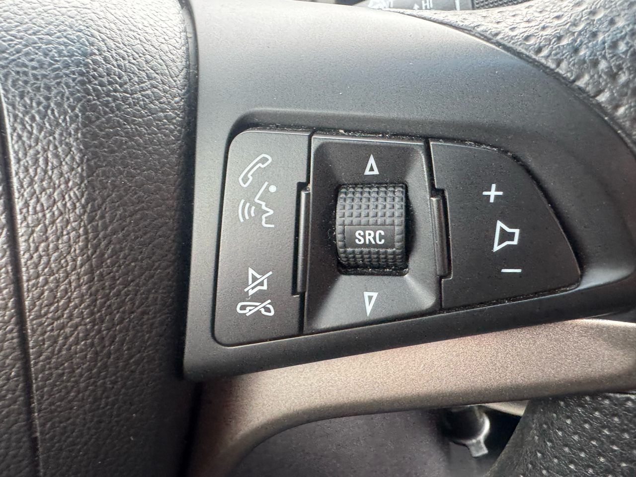 Chevrolet Sonic LT Auto 5-Door 2014