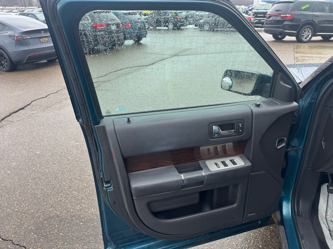 Ford Flex SEL FWD 2011