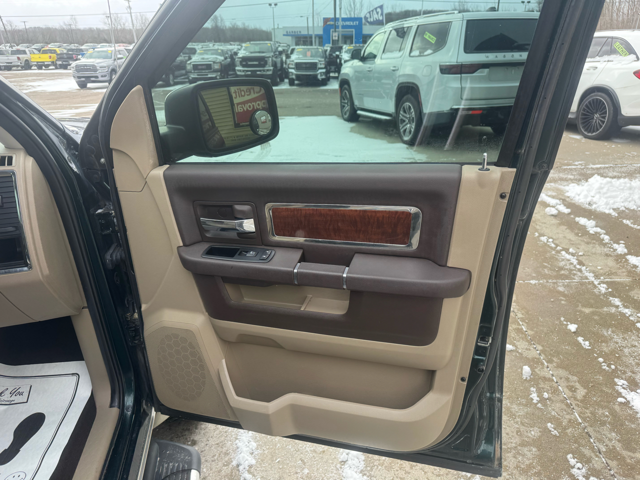 RAM 1500 Sport Crew Cab 4WD 2011