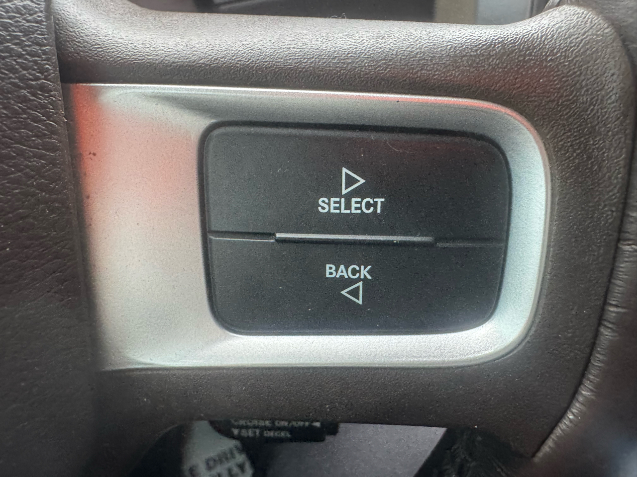 RAM 1500 Sport Crew Cab 4WD 2011