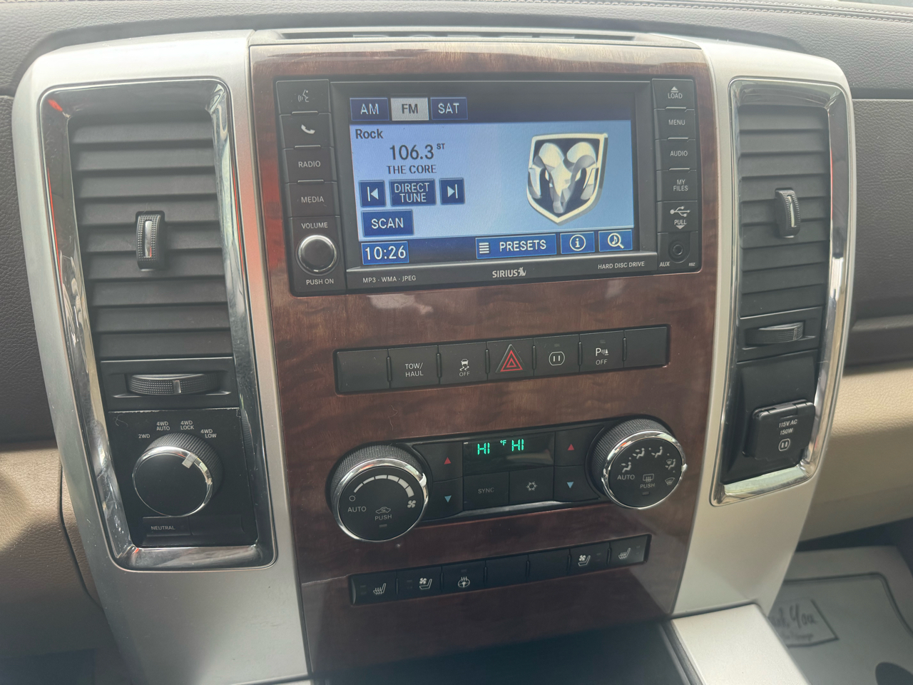 RAM 1500 Sport Crew Cab 4WD 2011