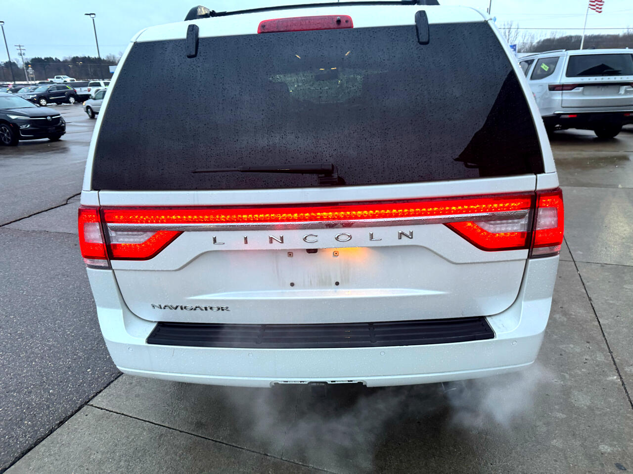 Lincoln Navigator L Select 4WD 2017