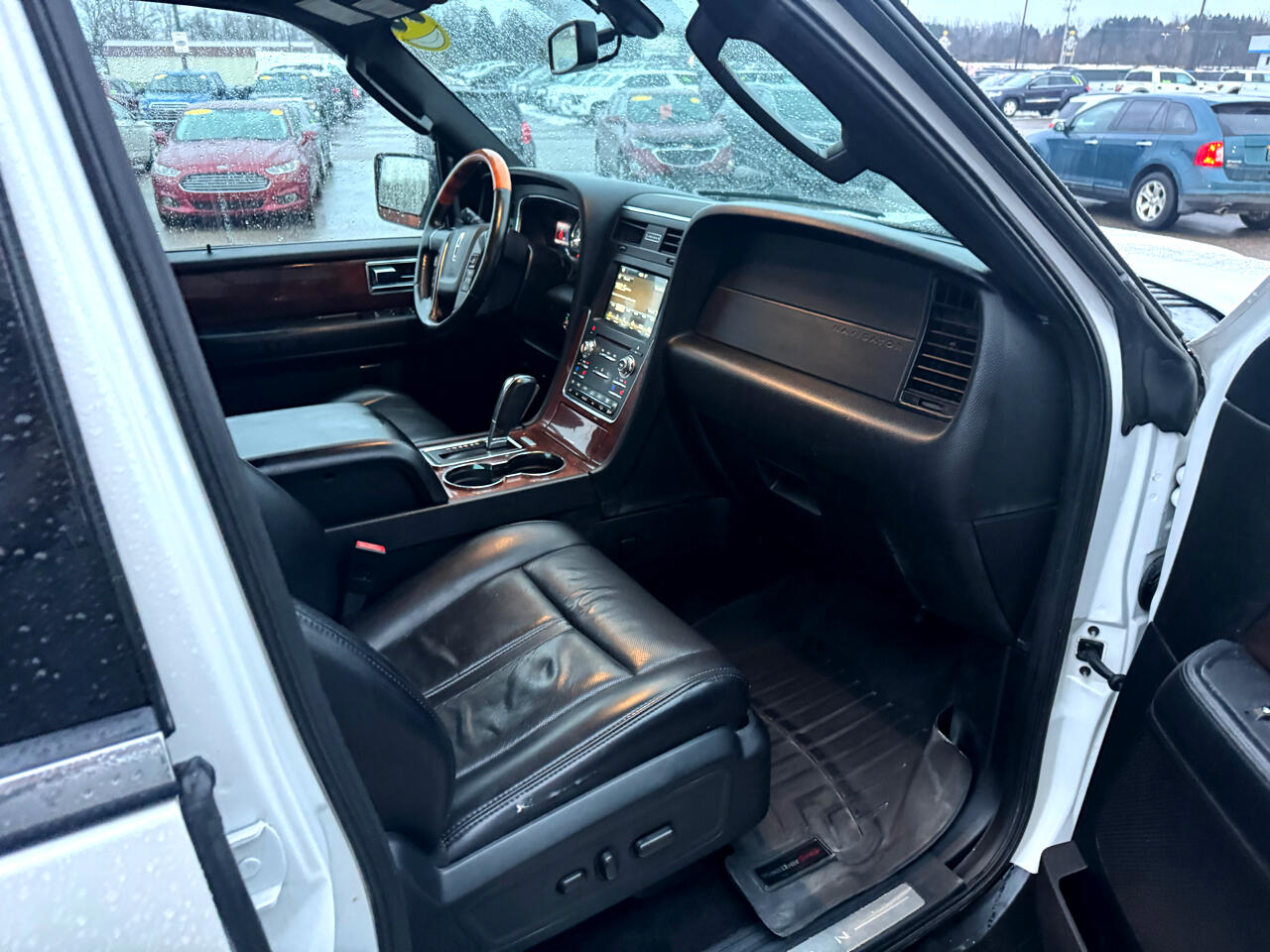 Lincoln Navigator L Select 4WD 2017