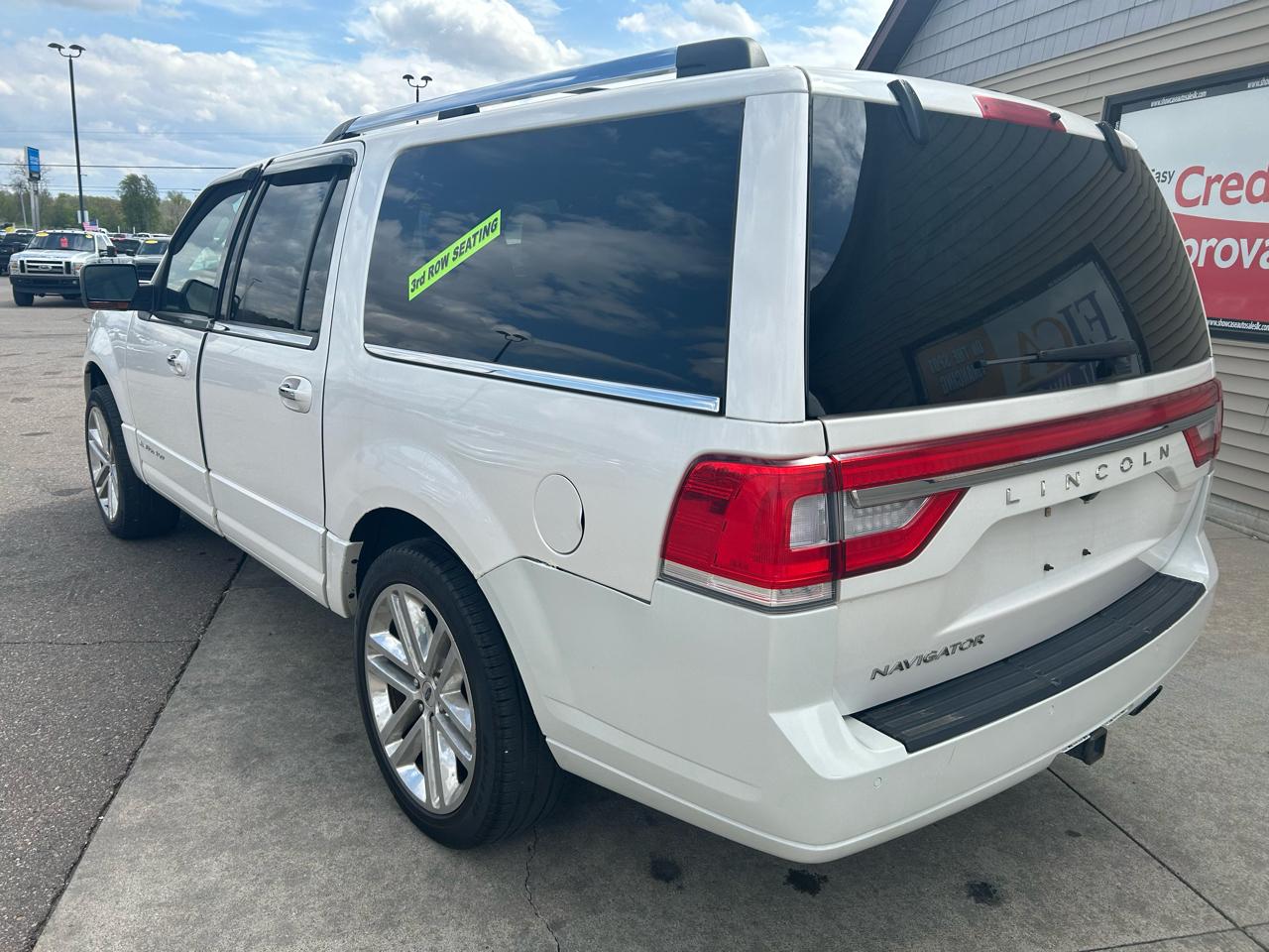 Lincoln Navigator L Select 4WD 2017