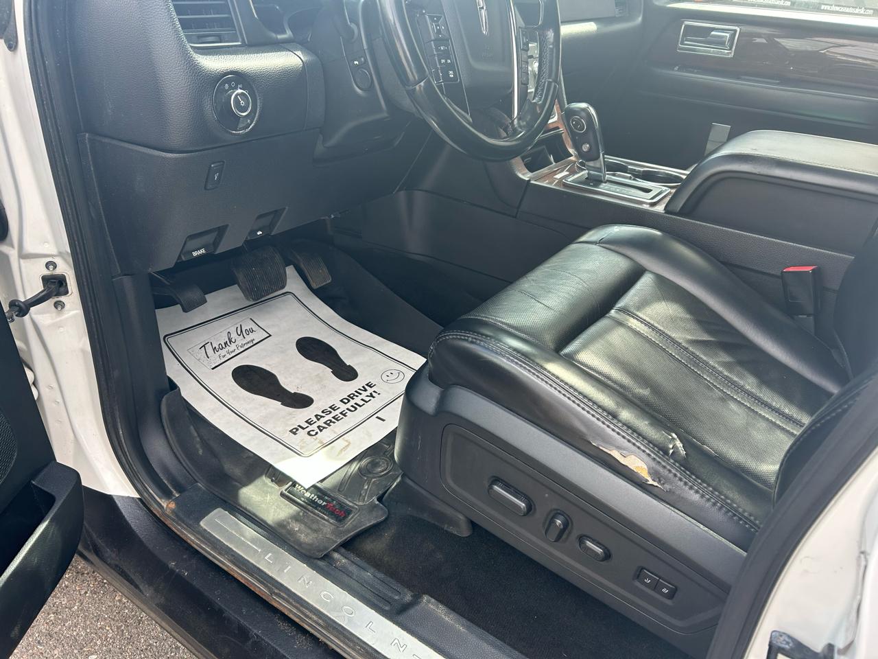 Lincoln Navigator L Select 4WD 2017