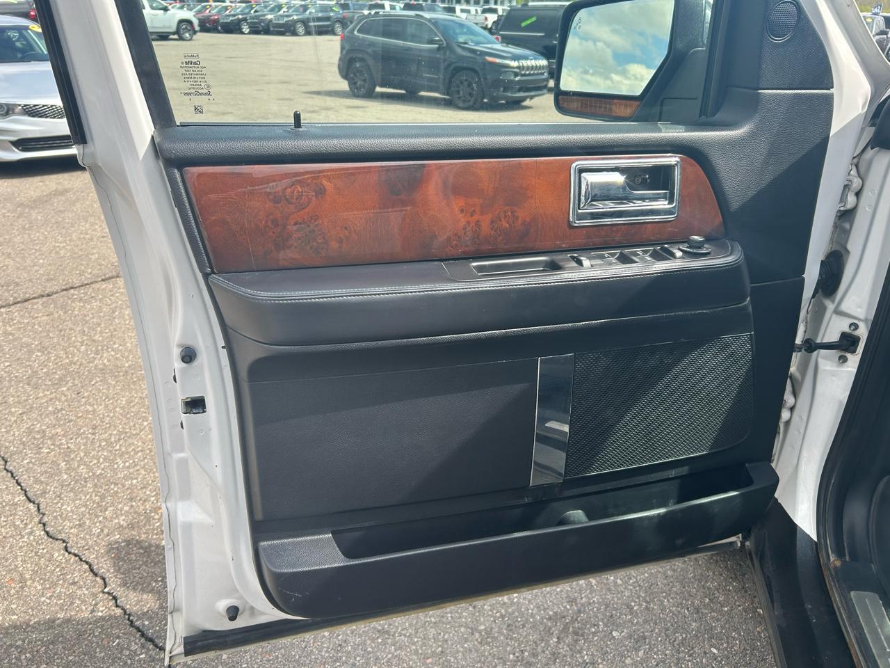 Lincoln Navigator L Select 4WD 2017